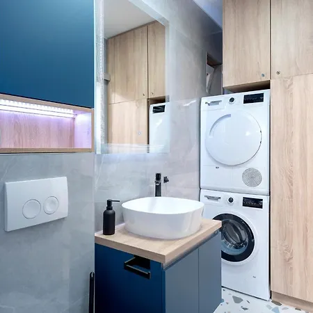 Apartment Fingerprint With A Story *