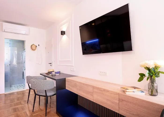 Fingerprint 5 Min From Center & Appartamento Hvar Town