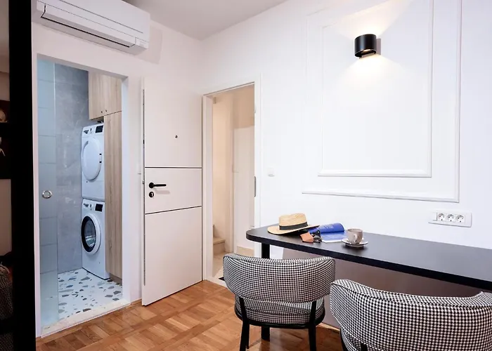 Fingerprint 5 Min From Center & Appartamento Hvar Town