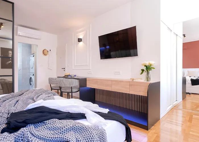 Fingerprint 5 Min From Center & Appartement